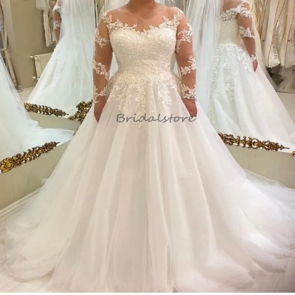 wedding Dresses & Skirts - White Lace Long Sleeve A-Line Wedding Dress